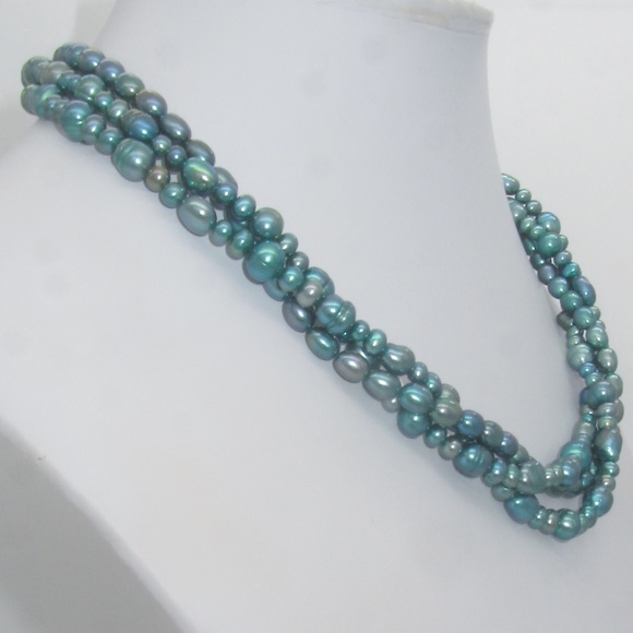 LOVELY HONORA TRIPLE STRAND TEAL BAROQUE AND OVAL 18/" NECKLACE NEW